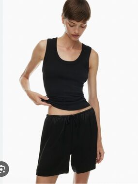 Babaton zeal satin Shorts
